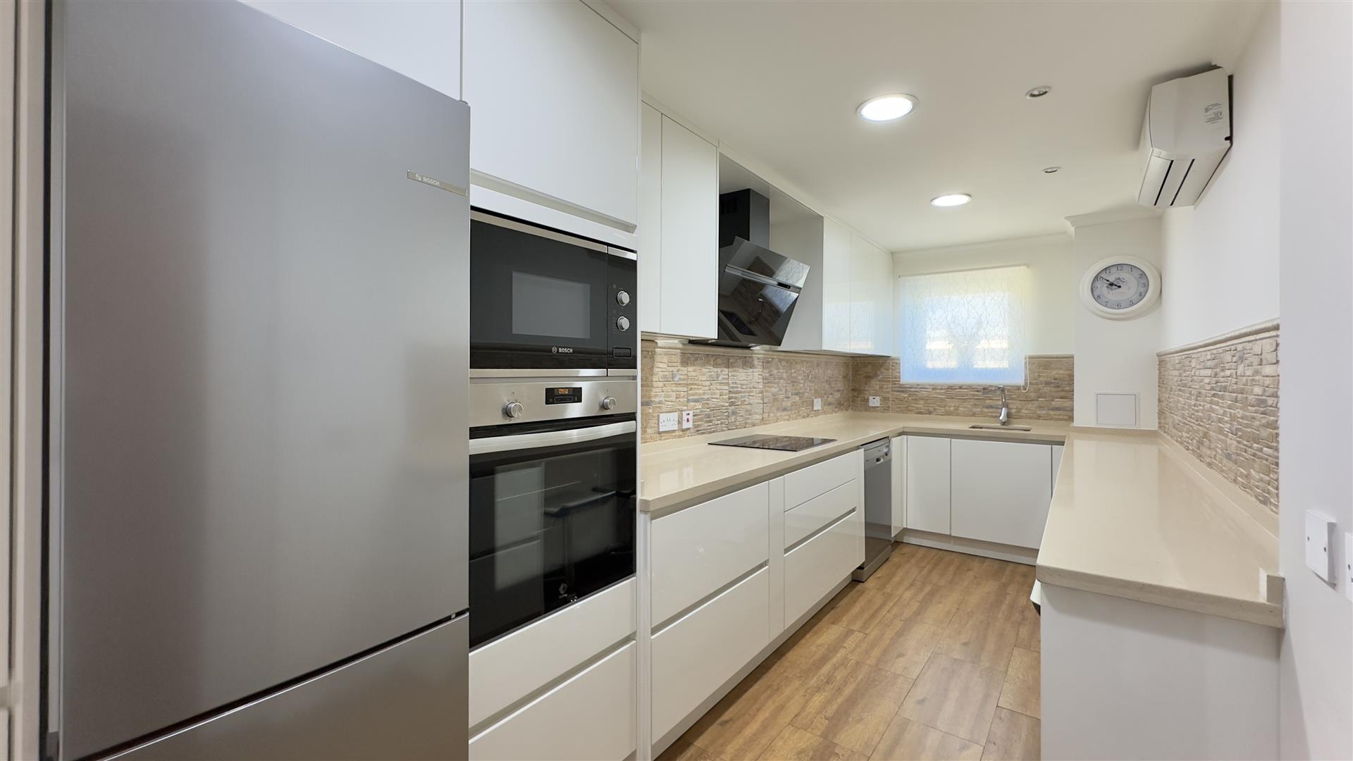 Image of Apartment - 4 Bedrooms - 2 Bathrooms for Sale in Waterport Terraces-Gibraltar, Image 3